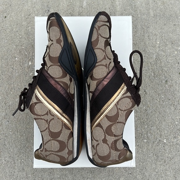 Coach Jayme Brown Signature Sneakers - Picture 9 of 11